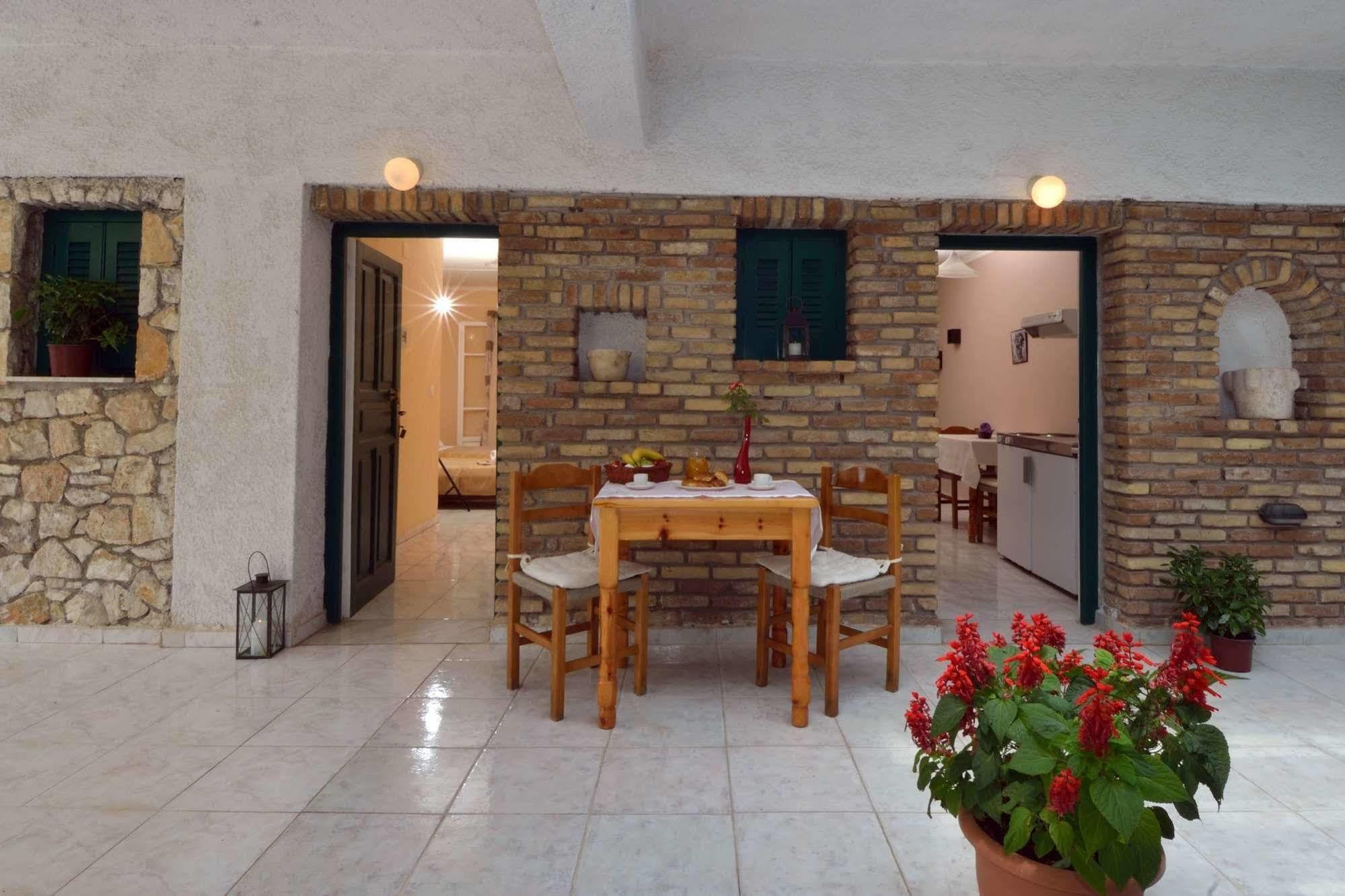 Damaskis Kassiopi Studios المظهر الخارجي الصورة