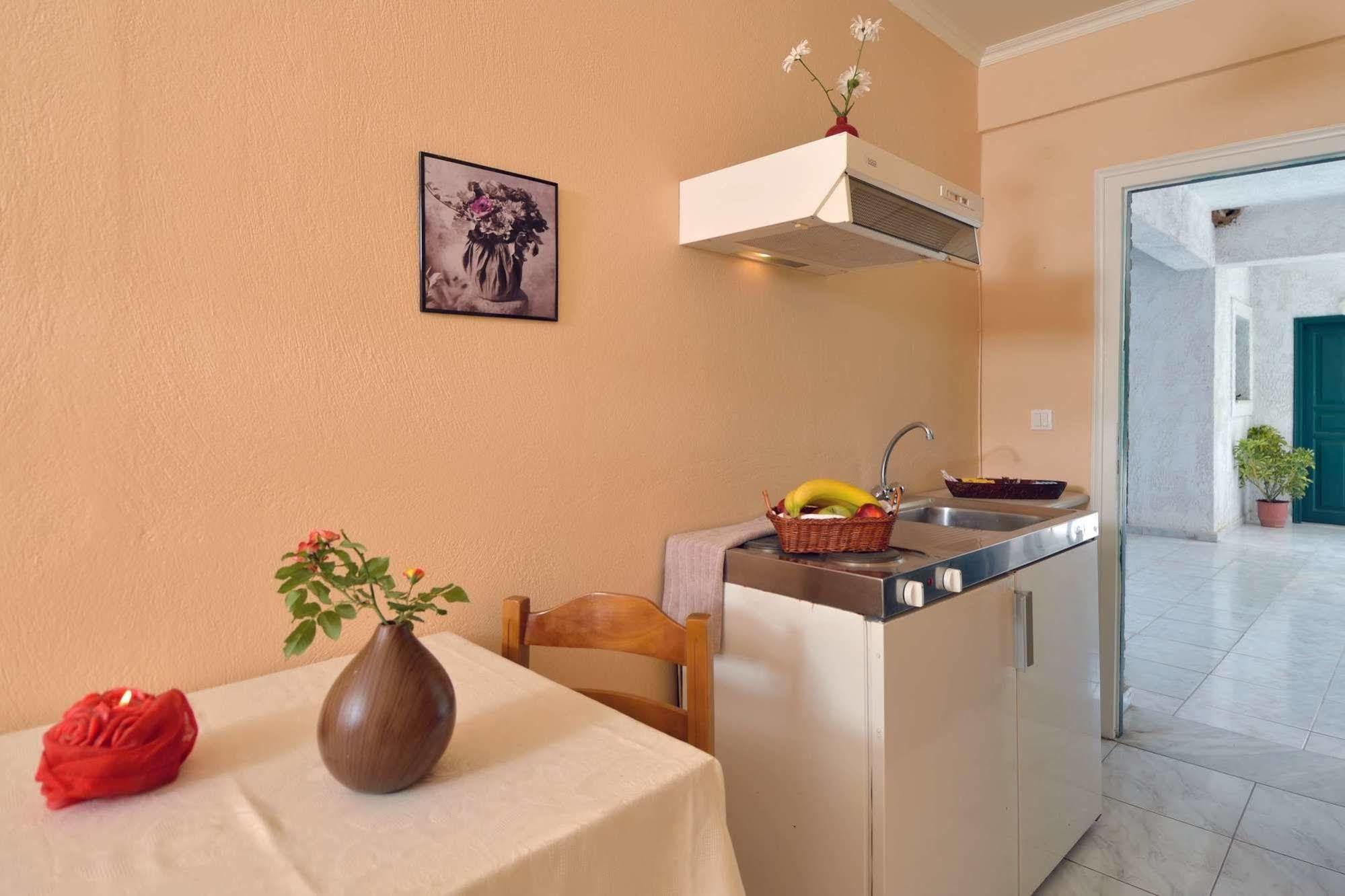 Damaskis Kassiopi Studios المظهر الخارجي الصورة